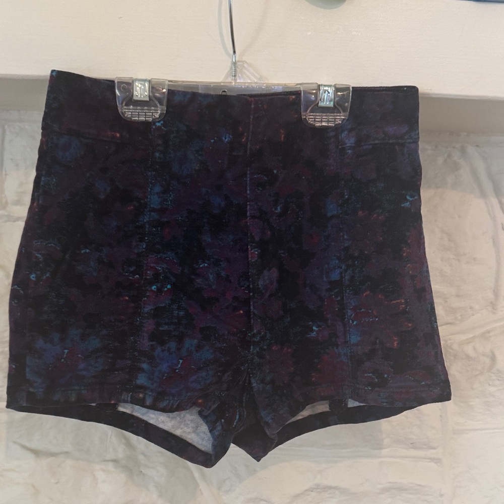 Kimchi Blue High Waist Multicolor Patterned Shorts